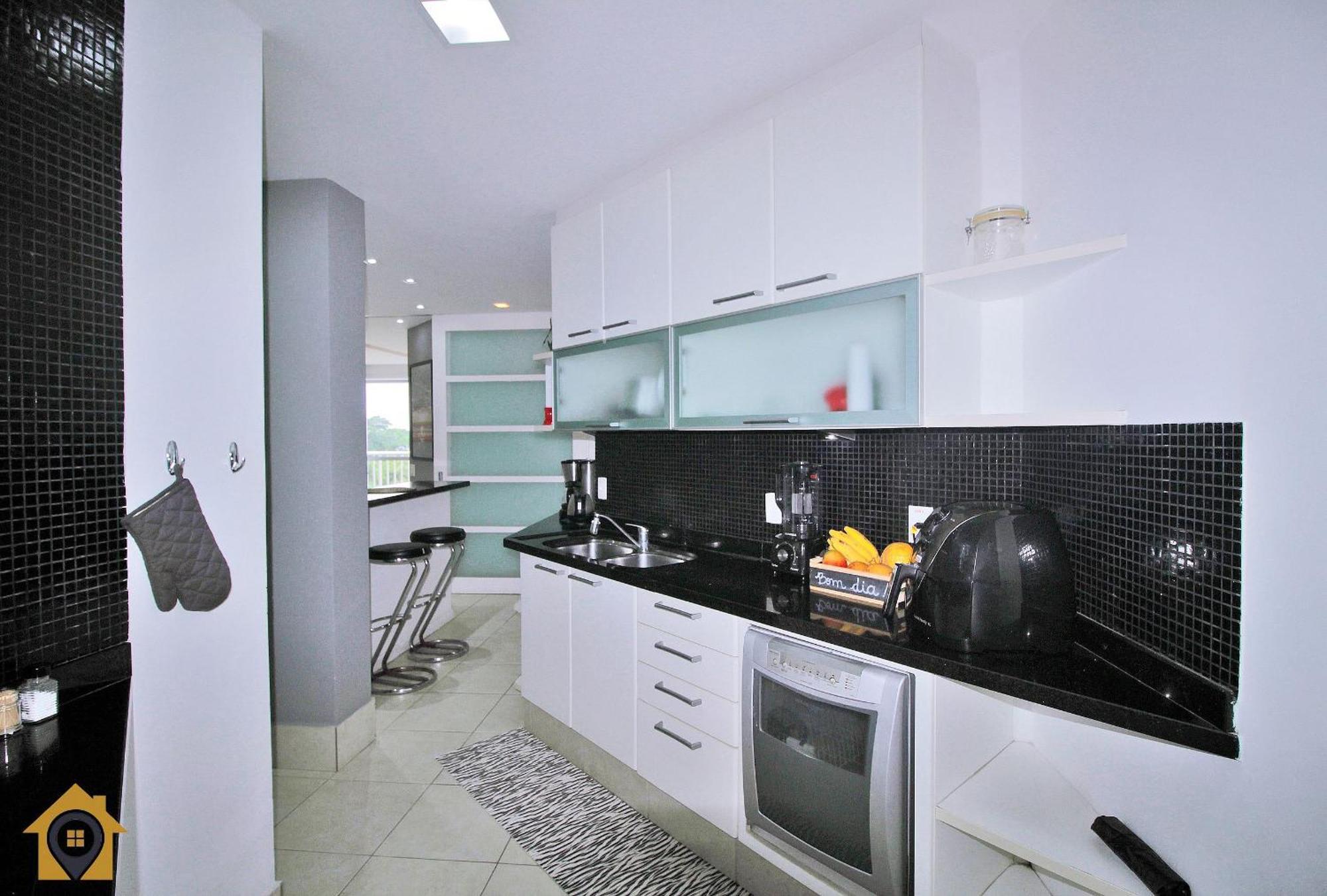 Amplo 2 Quartos Com Vista Mar: 300m Da Copacabana Apartamento